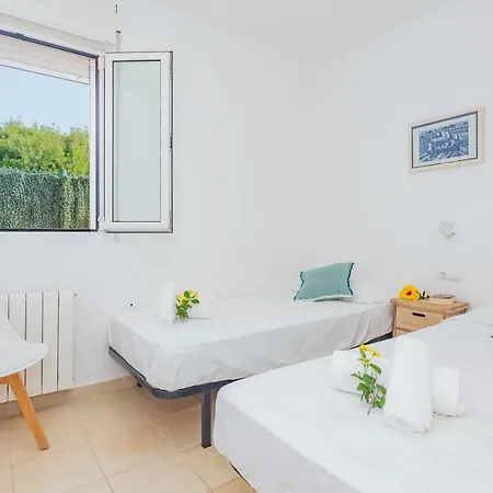 Villa Binicasal Sant Lluis